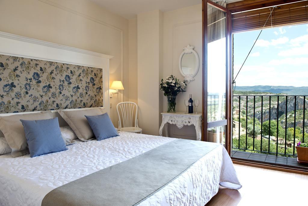 Hotel Santa Maria De Alquézar Dış mekan fotoğraf